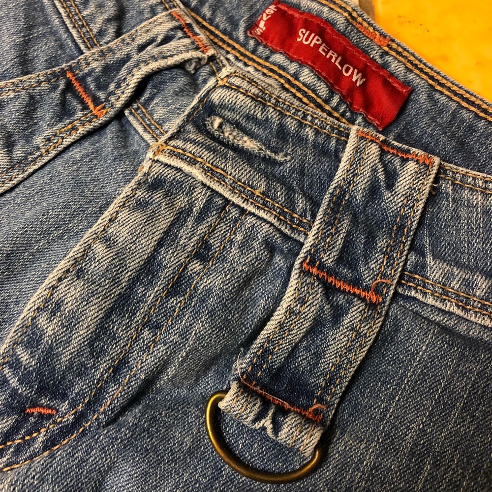 Misses Super Low Levi’s Jeans Size 7 JR M